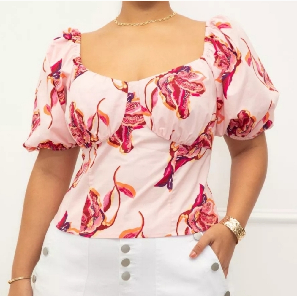 Eloquii Elements Pink Passion Floral Print Crop Top Size 16 Puff Sleeves Smocked
